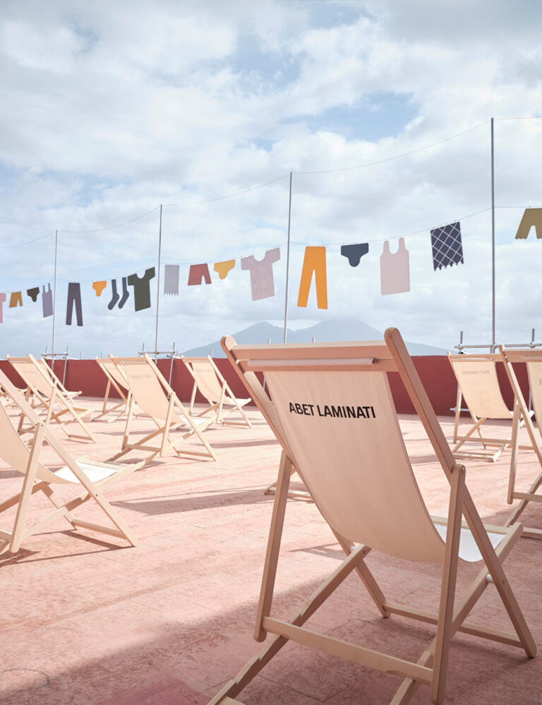 “ABET è 1000 colori …” at EDIT Napoli. ABET laminates amidst the sun, wind, and sea of a neapolitan belvedere